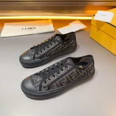 Fendi Low Shoes